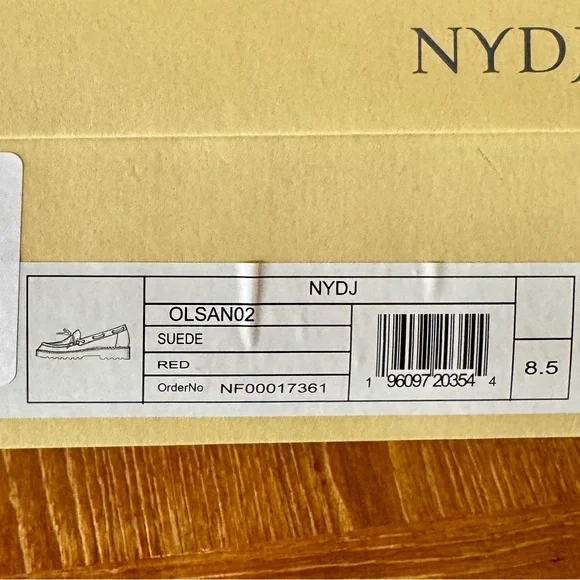 NIB coral red NYDJ Olsen boat shoes 8.5M - Picture 10 of 12